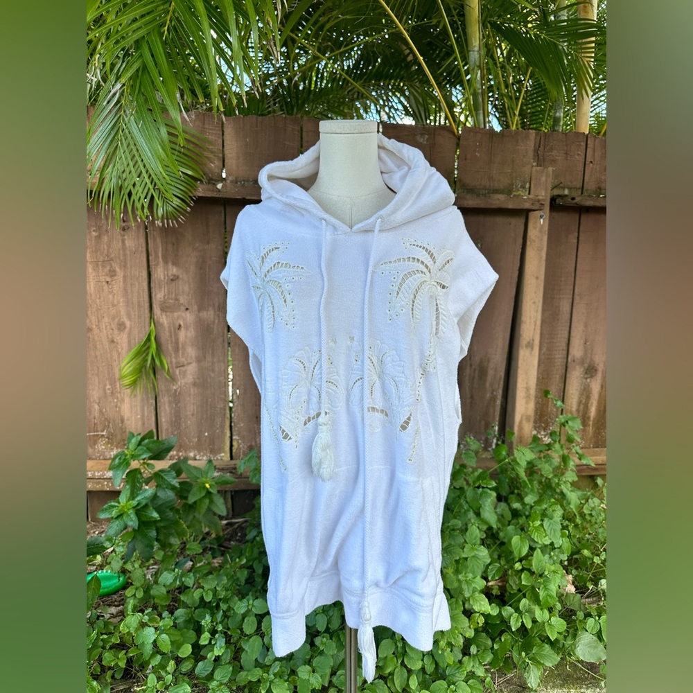 By Anthropologie Sleeveless Terry Embroidered Hooded Pullover Top Size S
